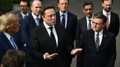 Trump touts AI boss pledge to self-regulate
