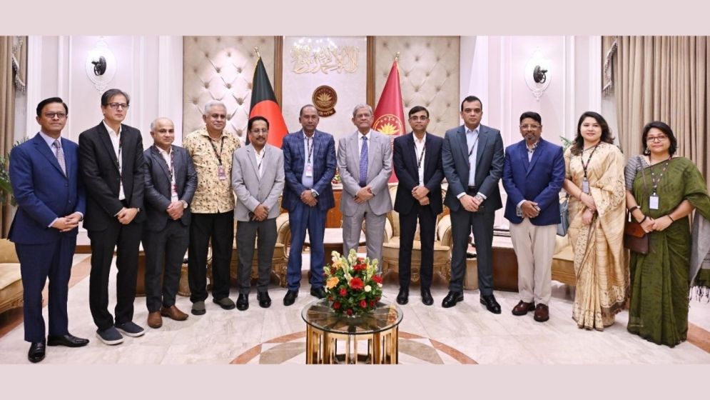 President stresses professionalism, quality in TV broadcasting