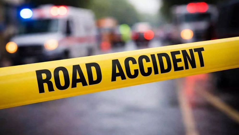 Four killed, five injured in Jhenaidah, Kushtia road crashes