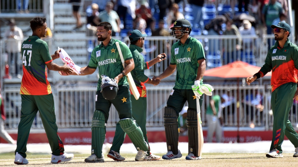 Hridoy stands alone; Bangladesh crumble against Pakistan