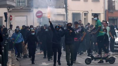 Students and police clash as France struggles to quell school protests