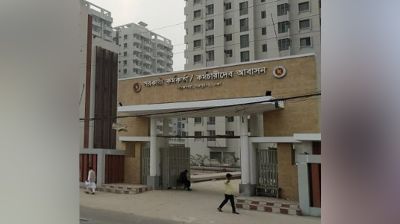 Six seriously injured as residential building lift breaks down in Dhaka