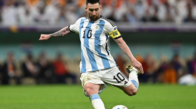 Messi to receive honorary doctorate from UBA