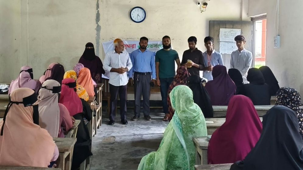 Shuvosangho opens sewing training centre in Bhanga