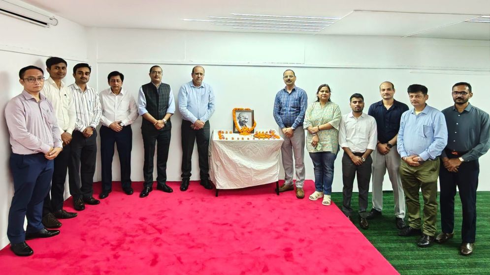 Indian mission in Ctg pays tributes to Mahatma Gandhi