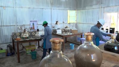 KUET researchers explore fuel production from waste