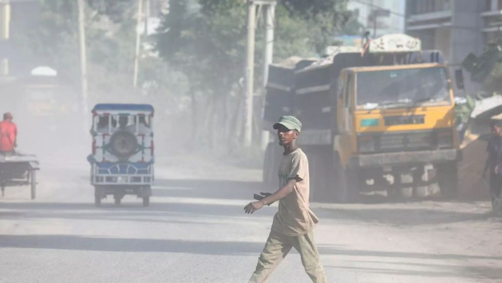 Dhaka ranks world's third most polluted city this morning
