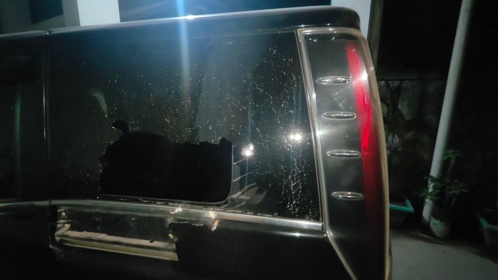 Nasiruddin Patwary attacked at Lalon’s shrine in Kushtia