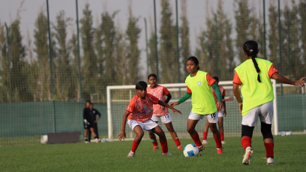 Bangladesh girls hungry for winning start