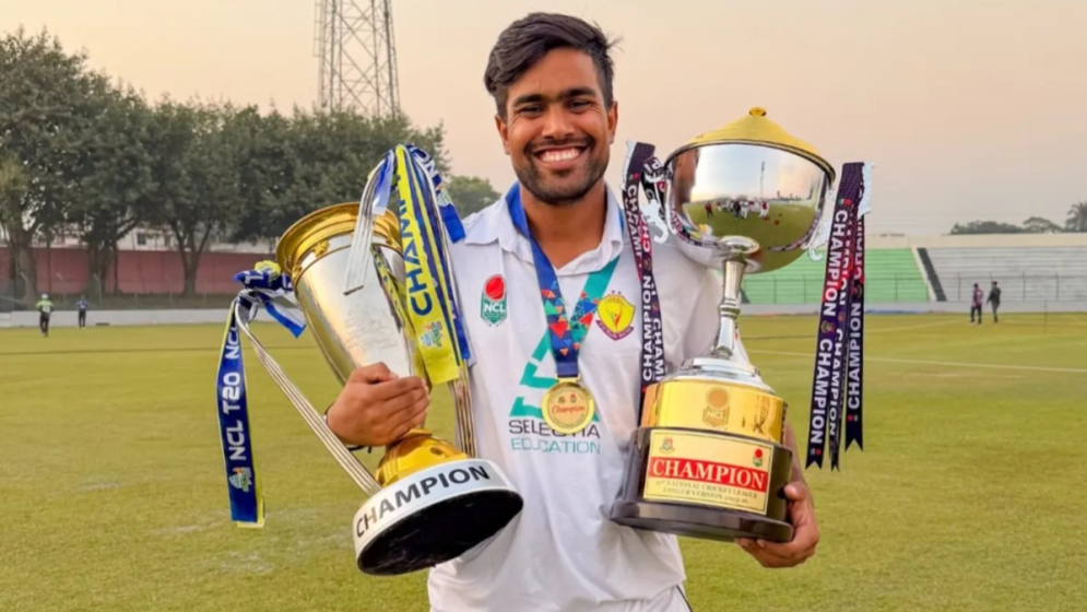 Akbar relishes batting in crisis situations
