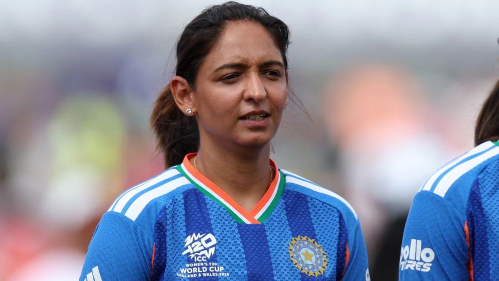 Kaur quits as India's women's cricket captain