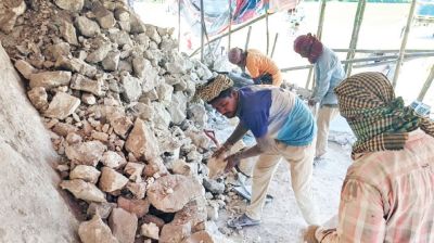 Scores of lime kilns fuel jobs, stoke environmental concerns