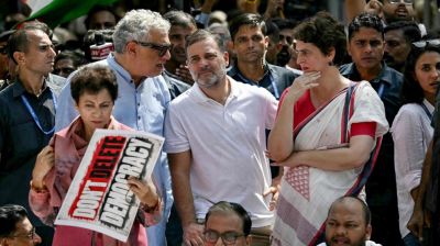 Rahul Gandhi briefly detained in Indian election protest