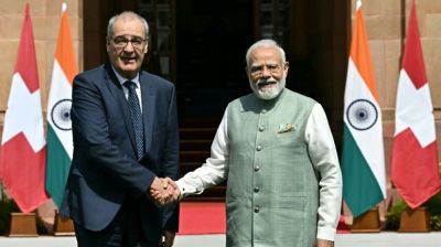 Swiss president visits India to boost trade ties
