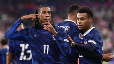 France roar back in Nations League