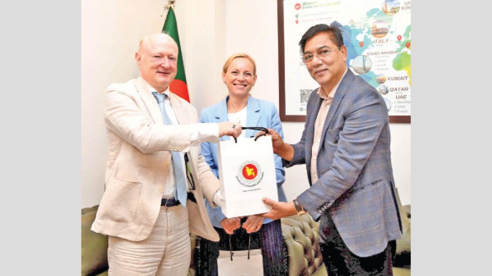 Govt seeks Lufthansa support to develop aviation hub
