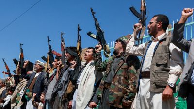 Plane damaged at Riyadh airport as Houthis escalate attacks