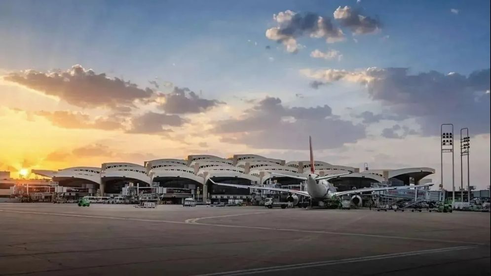 Saudi capital's airport to remain shut this week