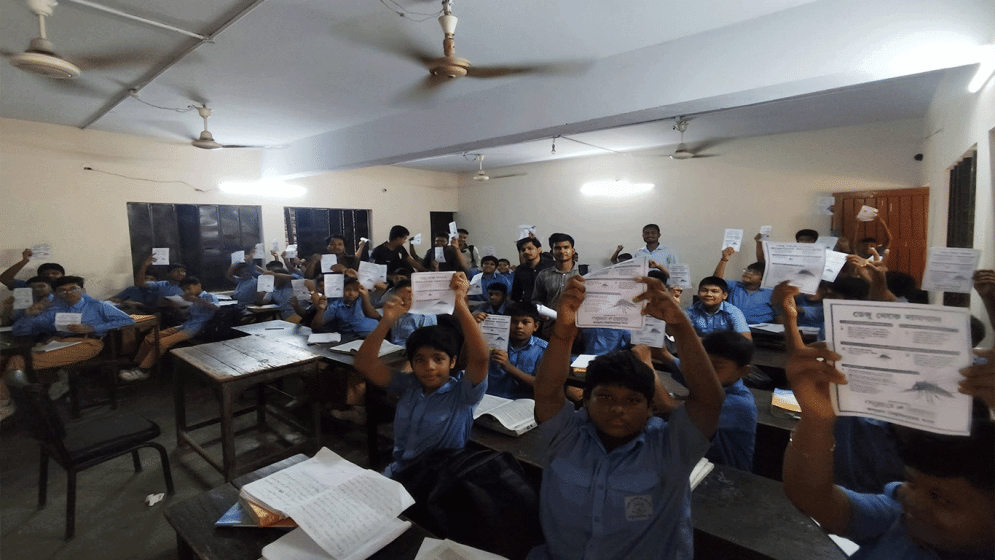 Shuvosangho raises dengue awareness at JnU