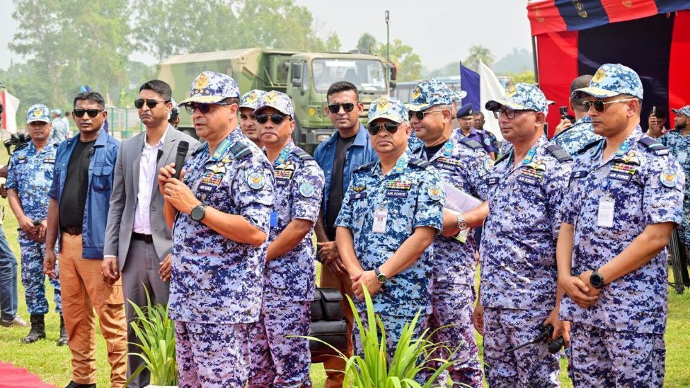 BAF chief witnesses successful FM-90 live missile firing drill