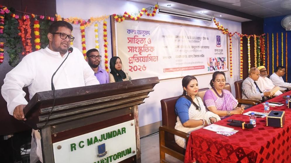 Nilima crowned champion, Alok runner-up in DU Arts Faculty cultural competition
