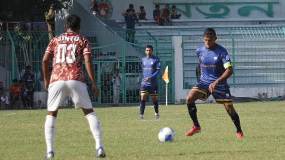 Brothers Union turn tide to thrash Fakirerpool 4-1