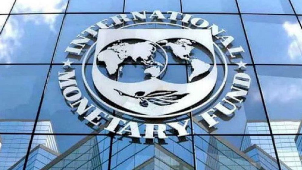 IMF flags risks to global economy from AI market correction, war