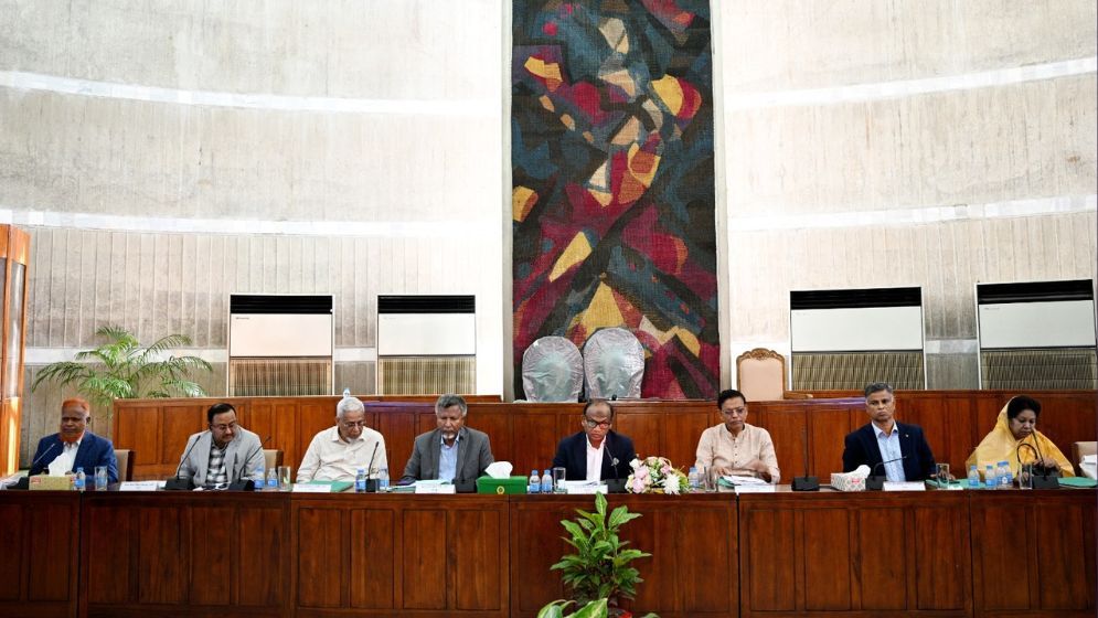 JS body seeks probe into sluggish public admin projects, warns against bureaucratic negligence