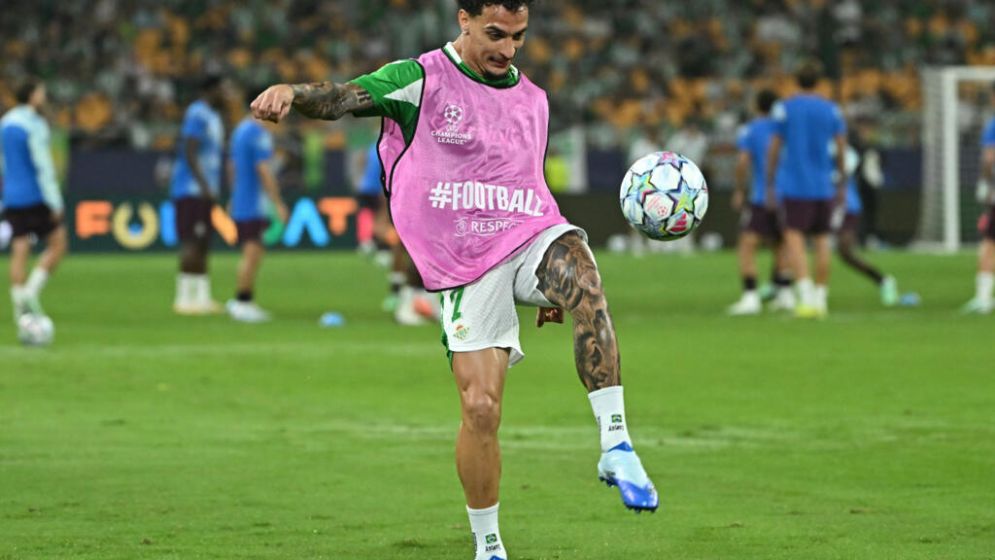 Brazil forward Antony says home burgled during Betis match