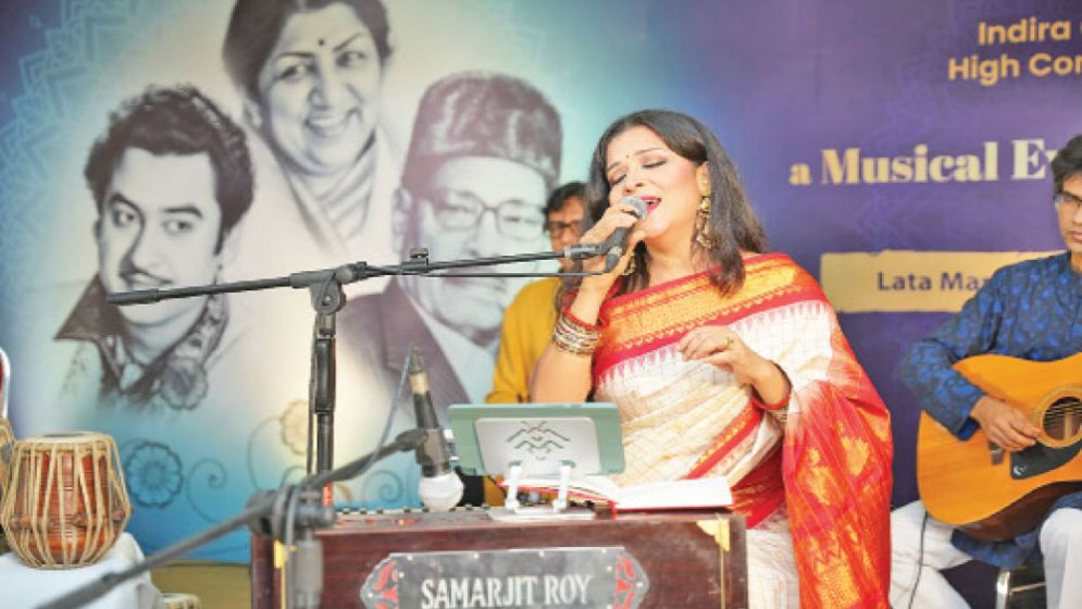 Indian High Commission pays tribute to Lata, Kishore, Manna Dey with musical event