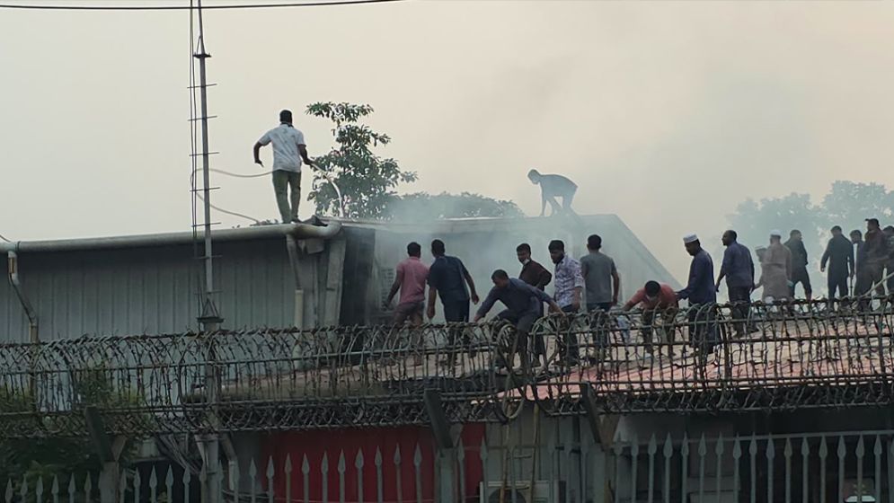 Fire at Ibn Sina Pharmaceuticals factory brought under control
