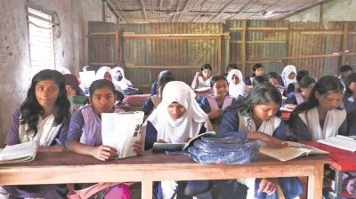 Leaking roofs, cracked walls plague Jhenaidah’s old schools