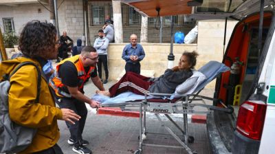 Israeli settlers attack US photographer covering West Bank violence