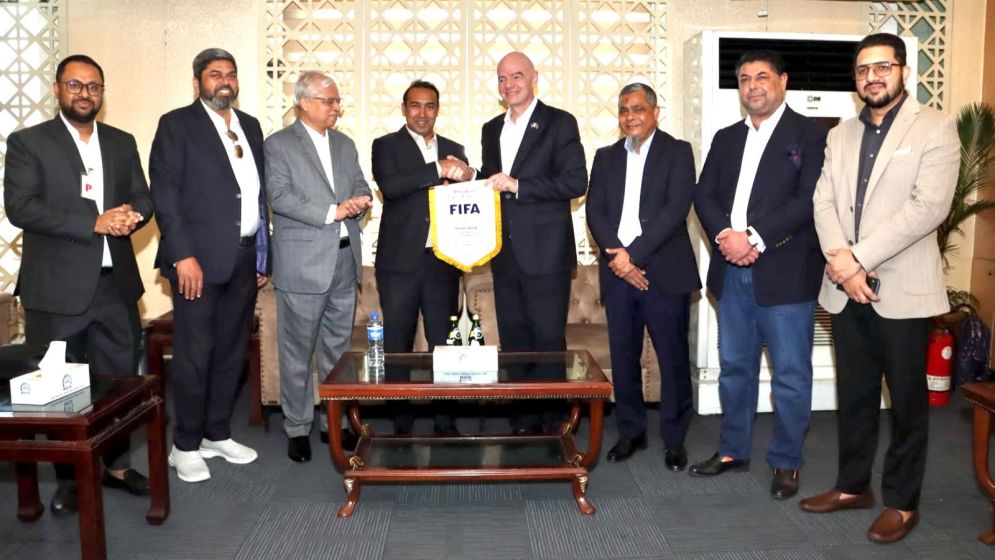 BFF pitch big, Infantino listens