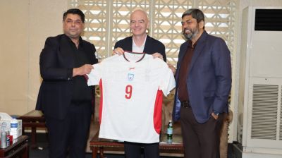 Infantino promises more FIFA support for Bangladesh