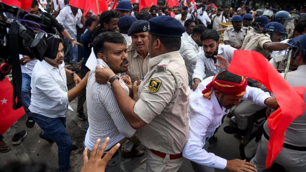 UN experts urge India to stop use of excessive force against protesters