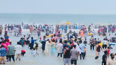 Three tourists die, two missing at Himchari beach
