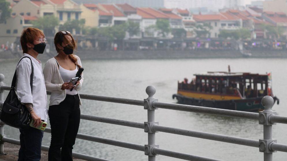 Focus turns to firms as Indonesia fire haze worsens
