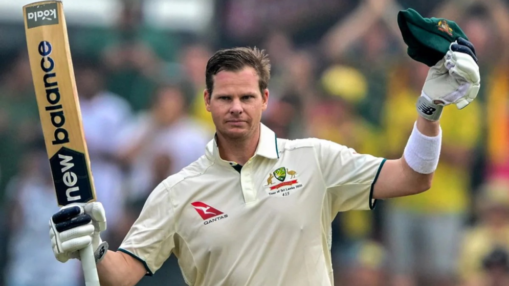 Australia's Smith available to bat on final day of 2nd South Africa test