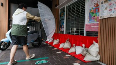 Taiwan shuts down as Typhoon Champi approaches