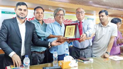 Daily Sun’s Shamim Chowdhury honoured for sports journalism