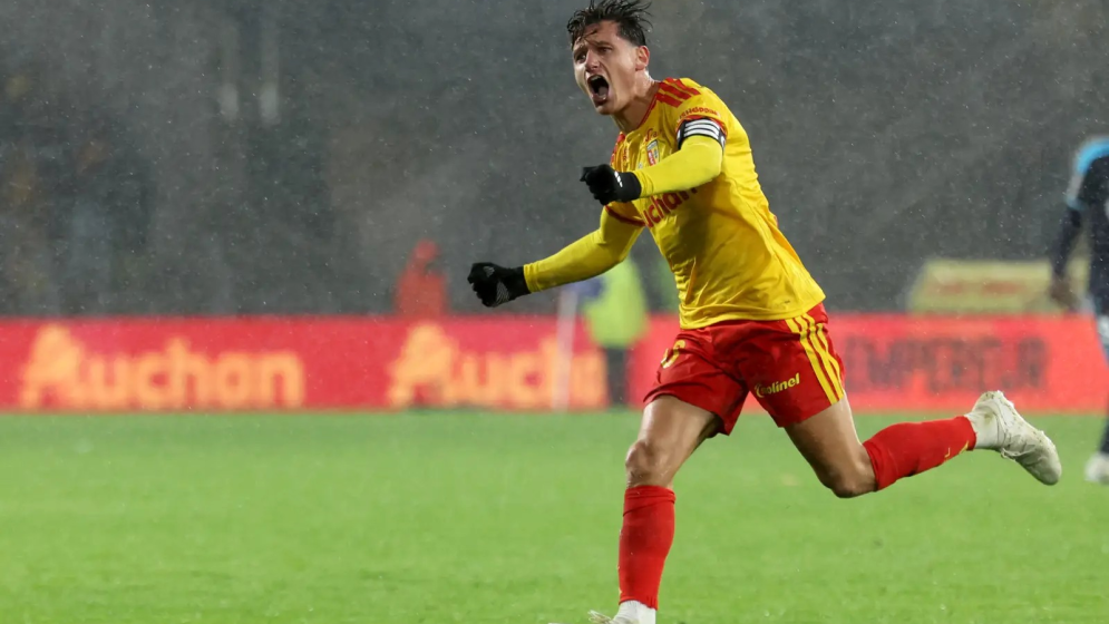 Lens beat PFC in Ligue 1 matchday impacted by social unrest