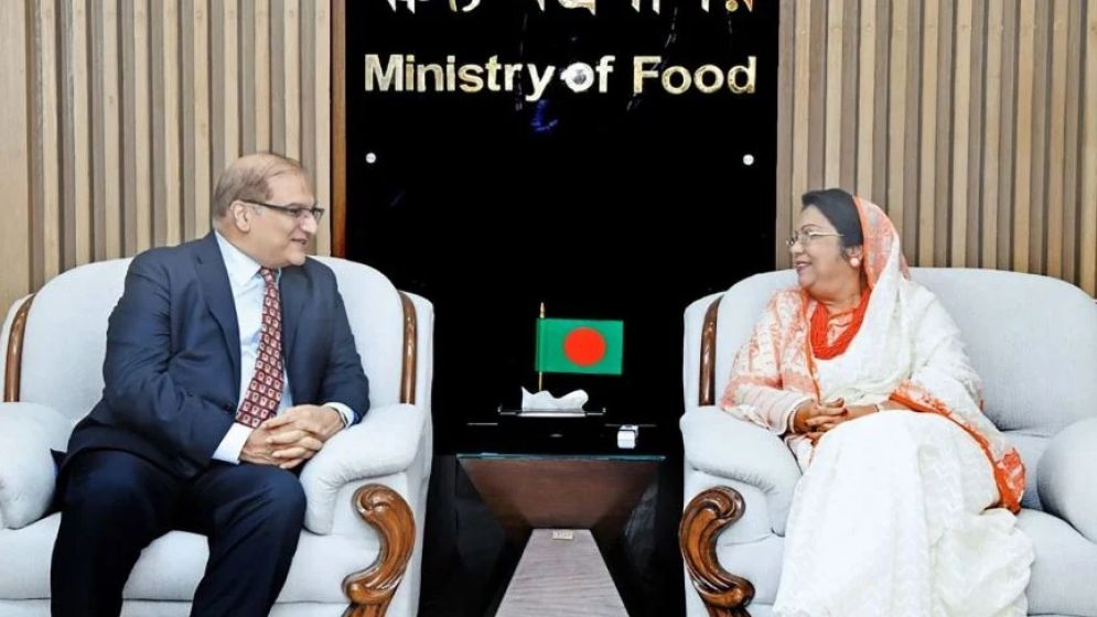 Food minister stresses cooperation with Pakistan on grain storage