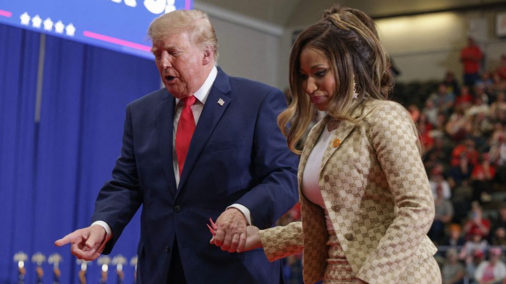 Trump makes suggestive remarks about Nicki Minaj at rally
