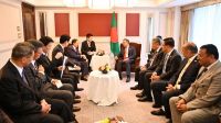 PM briefs Japanese lawmakers on measures to attract investment