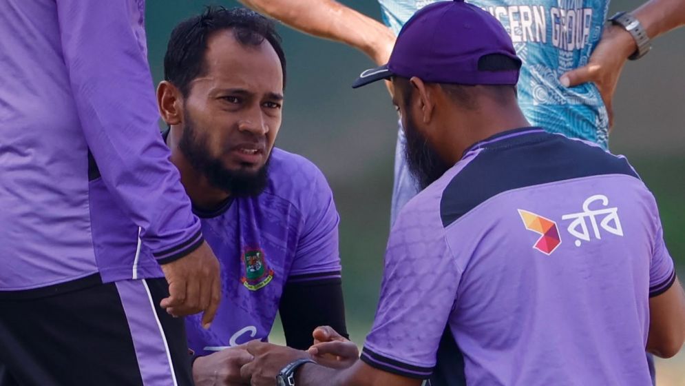 Can Mushfiq defy recent form to reach 7,000?