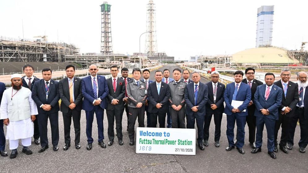 PM visits JERA’s LNG terminal, power plant in Japan