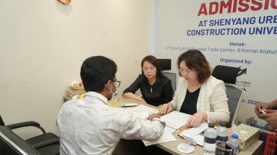 Bangladeshi students show interest in computer science, AI studies in China