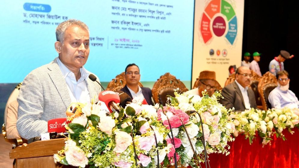 Collective efforts a must to ensure road safety: Minister