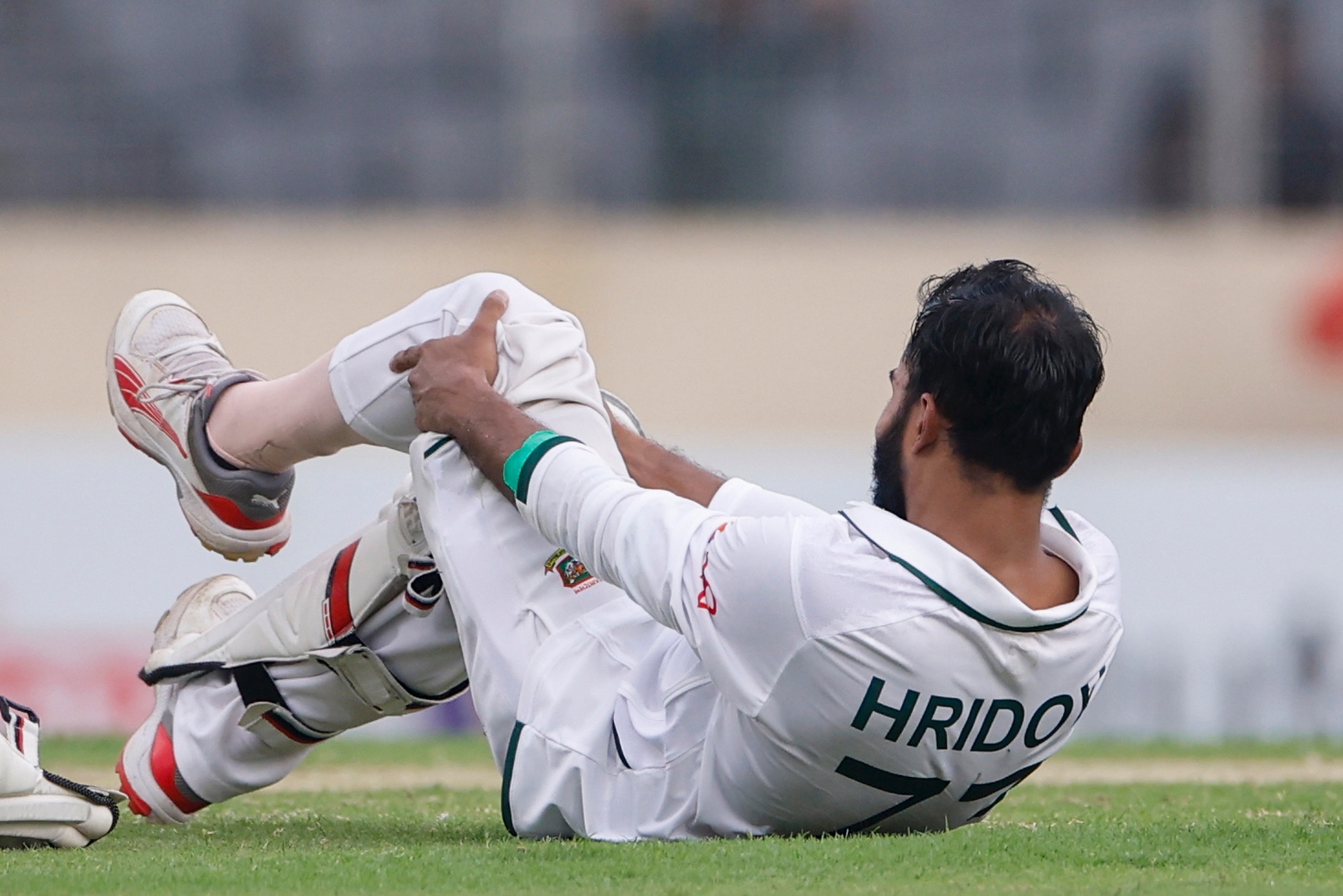 Double injury blow for Bangladesh